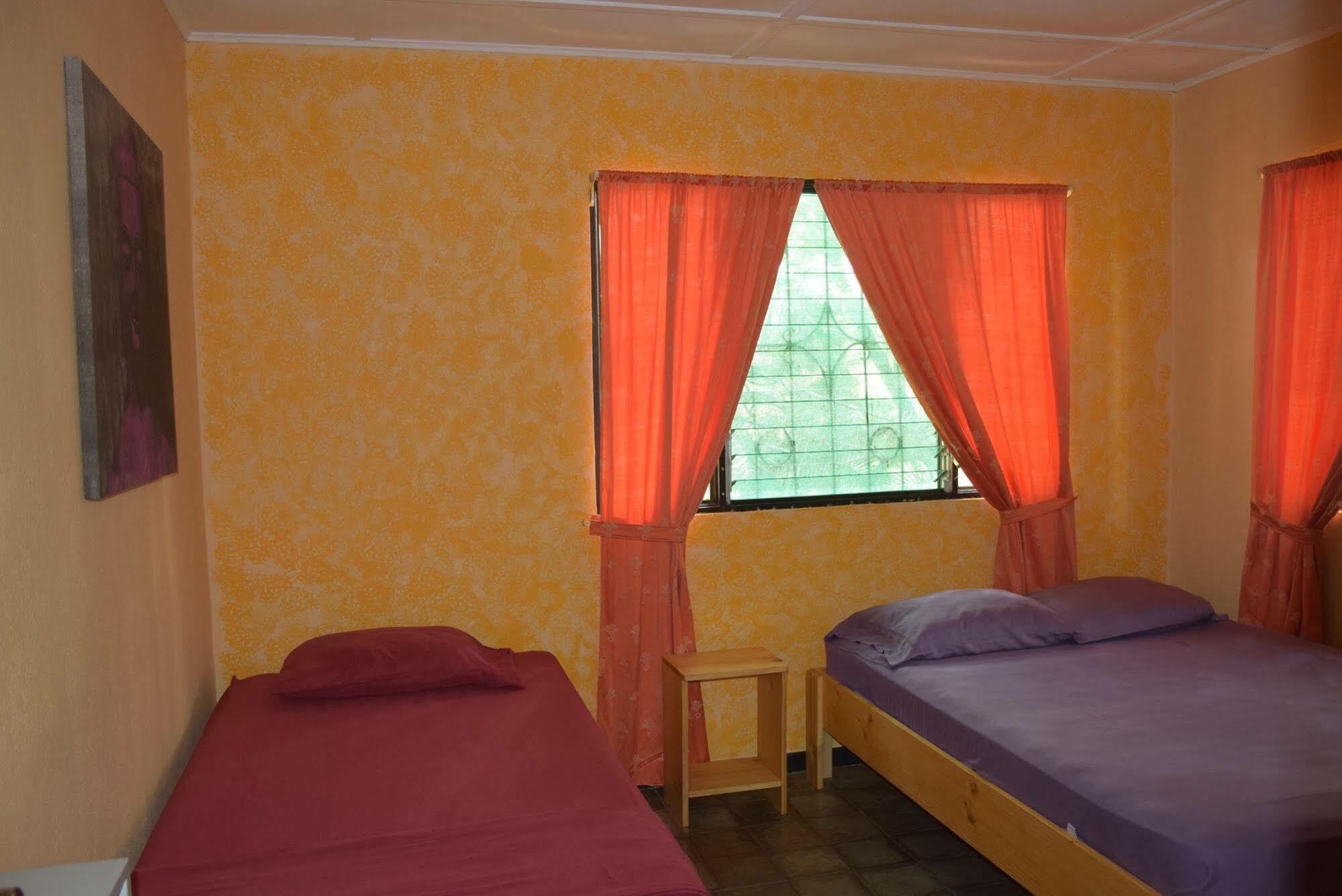 Casa Pura Vida Surf Hostel - Tamarindo Costa Rica Εξωτερικό φωτογραφία
